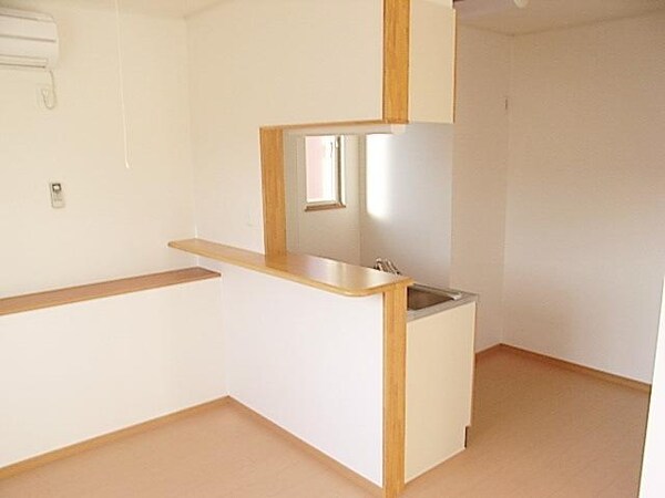 その他室内・内装(★カウンターからもお部屋を見渡せます★)
