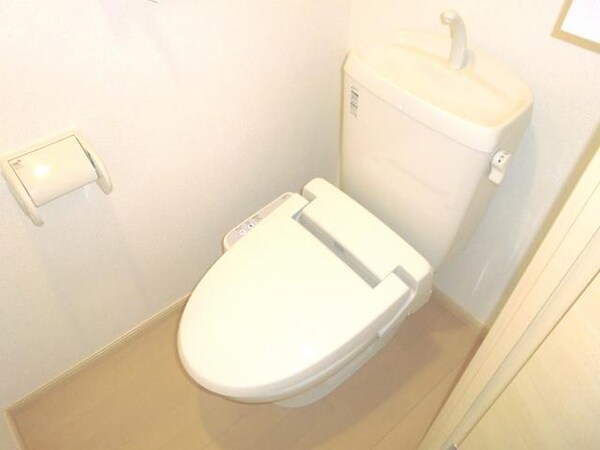 トイレ(★ウォシュレット付のトイレです★)