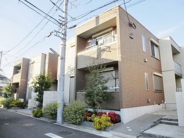 外観(★オートロック・おしゃれな外観のアパートです★)
