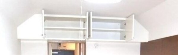 収納(★上部の収納スペースです★)