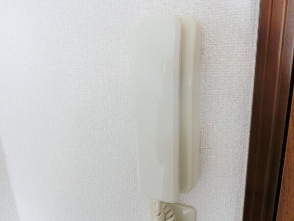 設備(★インターフォンの受話器です★)