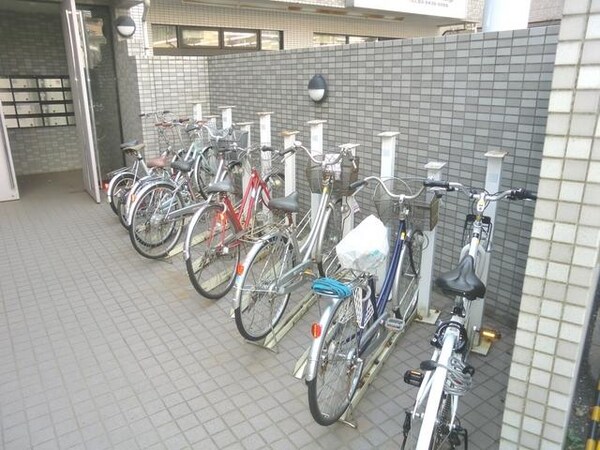 共有部分(★駐輪場スペースです★)
