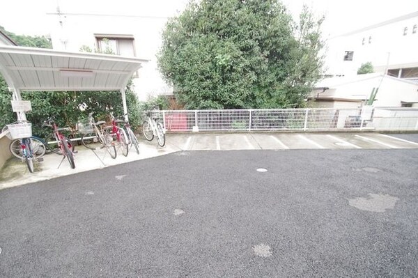 共有部分(★駐輪場です★)