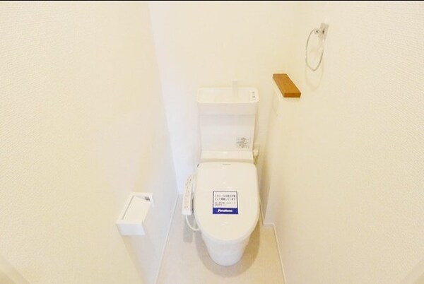 トイレ(★ウォシュレット付のトイレです★)