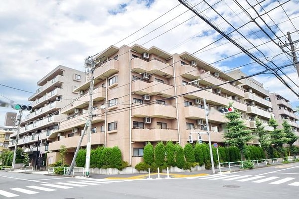 外観(★外観お洒落なタイル張りです★)