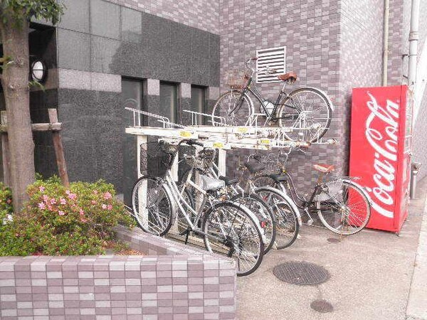 その他(駐輪場)