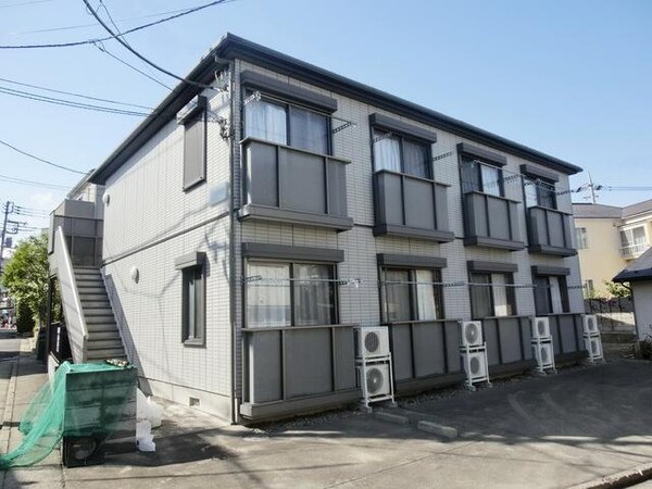 外観(★祖師ヶ谷大蔵駅徒歩8分・閑静な住宅街のアパート・全戸バス…)