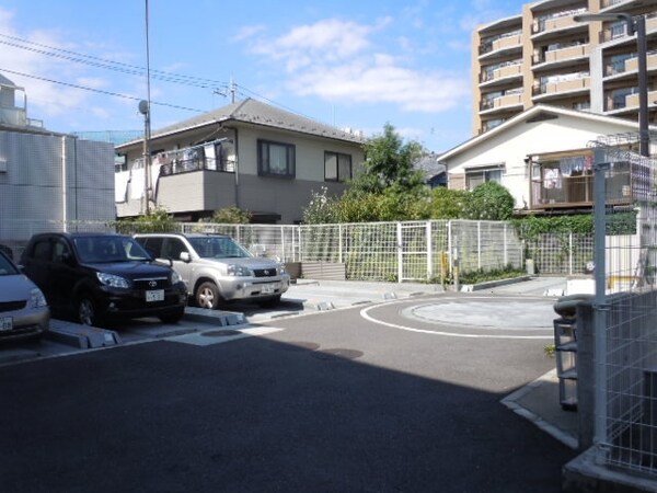 駐車場(外観・共用部分)