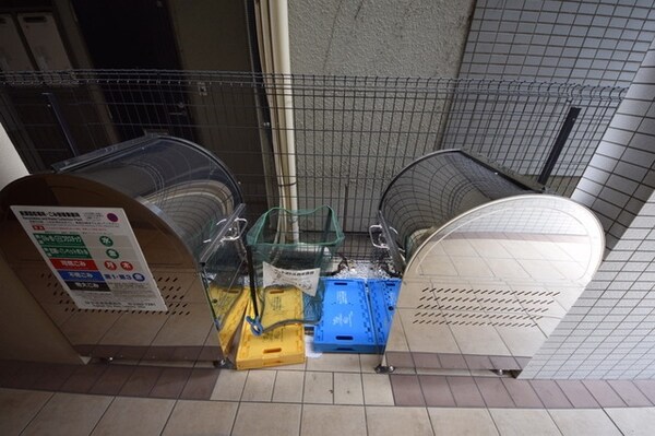 共有部分(ごみボックス)
