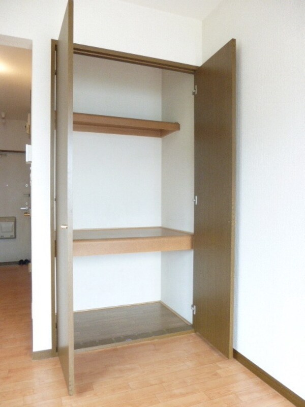 収納(別部屋参考写真)
