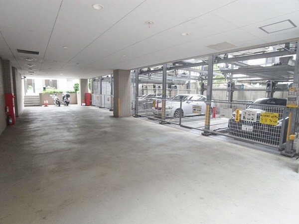 駐車場(★駐車場★)