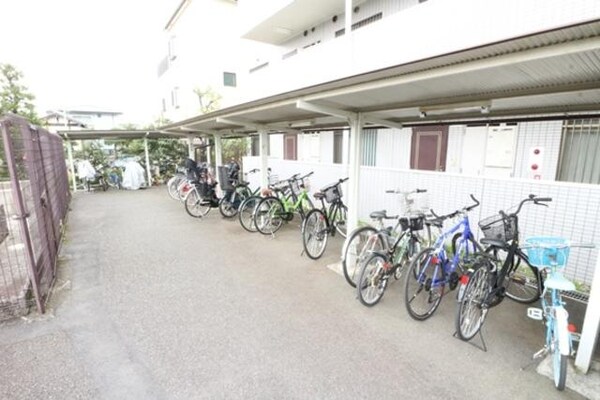 共有部分(★共同駐輪場★)