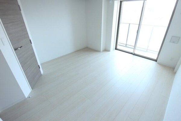 その他室内・内装(★日当たりの良いフローリングのお部屋です★)