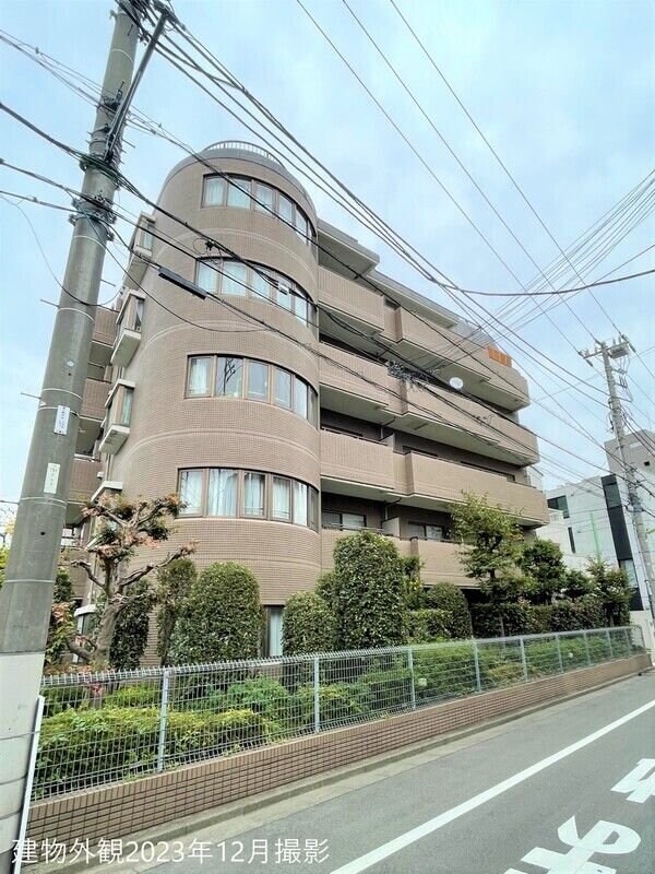 物件外観写真1　(★住環境も良いです★)