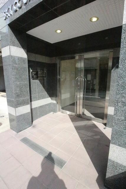 物件内観写真16　(エントランス)