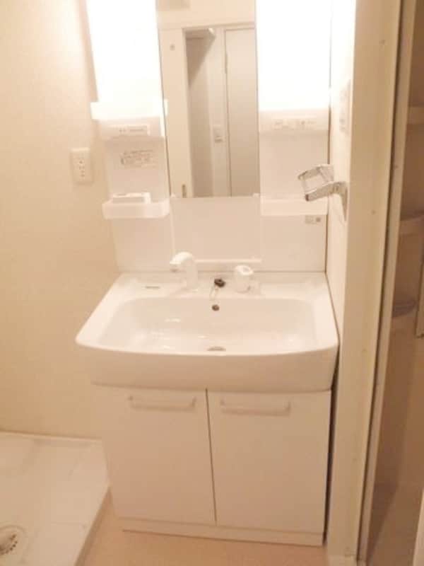 洗面(お部屋探しは株式会社　タウンハウジング　までお気軽にお問合…)