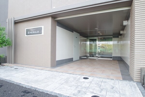 エントランス(★賃貸物件のお問い合わせはタウンハウジング登戸店まで★)
