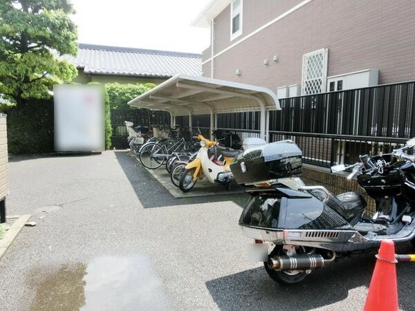 駐車場(★お部屋探しはタウンハウジング東京仙川店まで★)