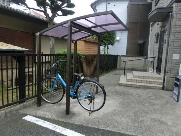その他(★屋根付の駐輪場です★)