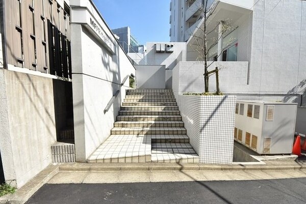 エントランス(エントランス)