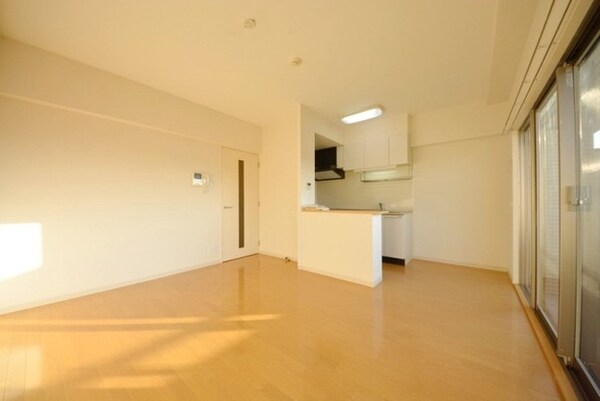 リビング・居室(★ＬＤＫ約１２帖★)