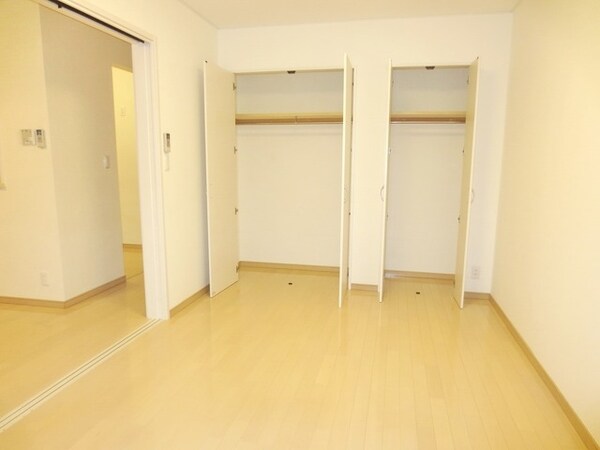 その他室内・内装(★角部屋の２面採光で明るいお部屋です★)