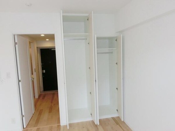 設備(★収納豊富なクローゼットです★)