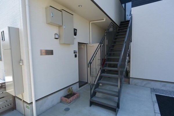 エントランス(★お部屋前のスペース★)