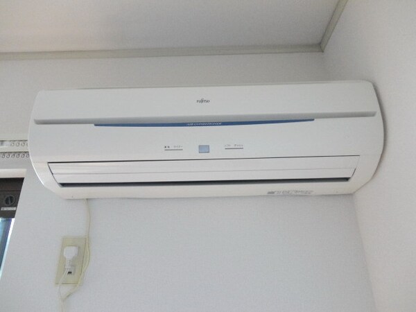 設備(★比較的新しいエアコン★)