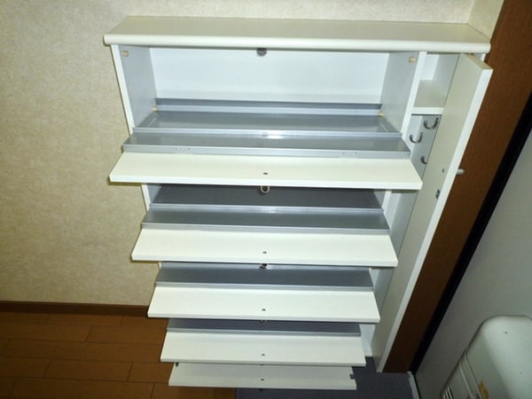 玄関(お部屋探しはタウンハウジングへ♪)