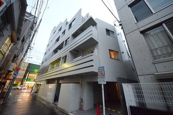 エントランス(★駅徒歩１分★)