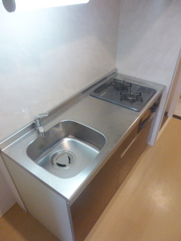 キッチン(★２口ガスコンロ付システムキッチンでお料理もはかどります★)