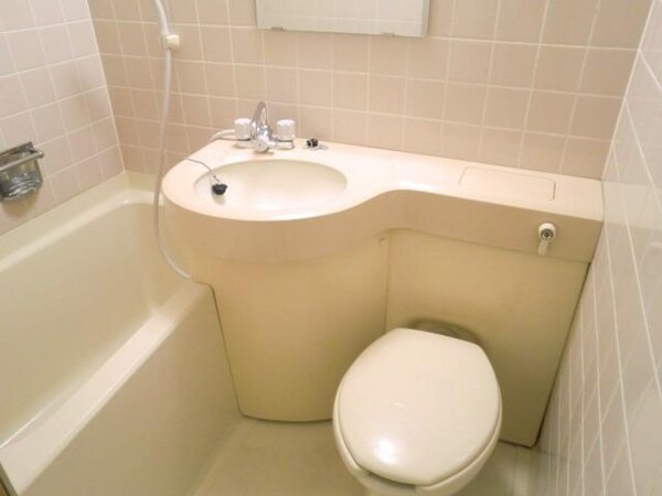 トイレ(★お手入れ簡単ユニットタイプです★)