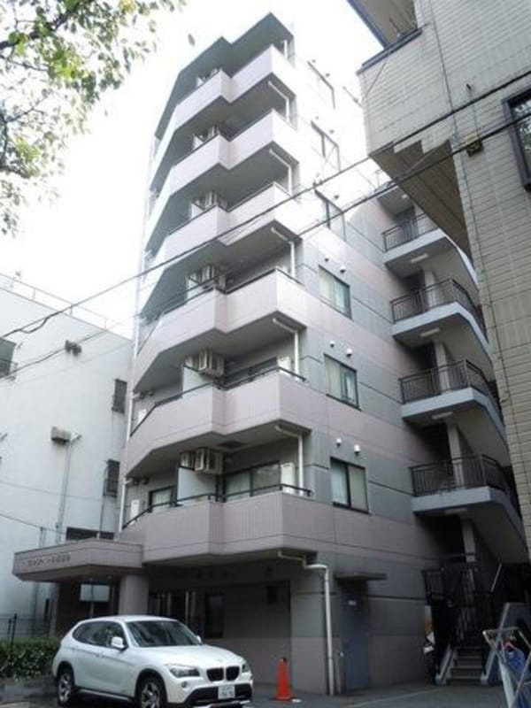 外観(★目黒川の目の前の物件です★)