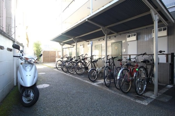 その他(駐輪場)