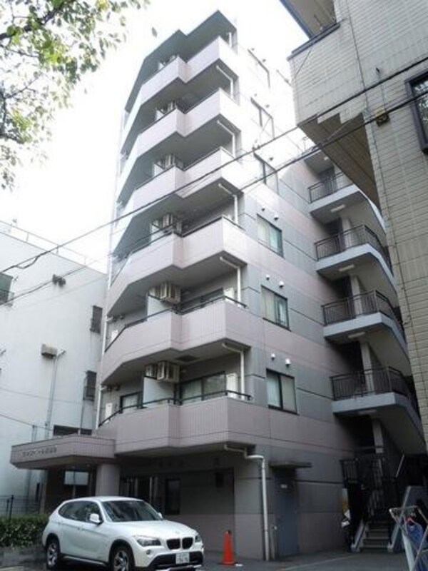 外観(★目黒川の目の前の物件です★)