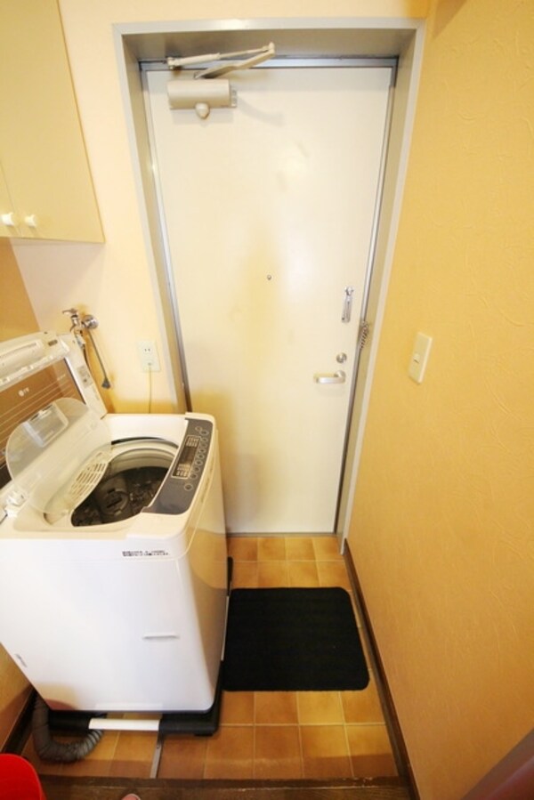 玄関(★別部屋参考写真です★)