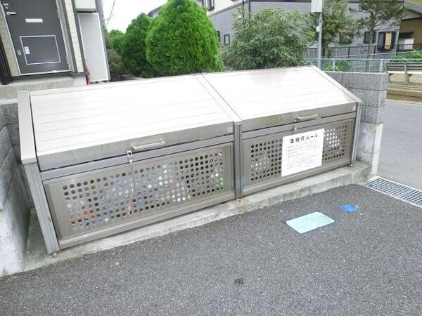 共有部分(ゴキ置場)