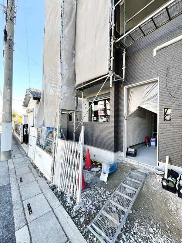 エントランス(庭)