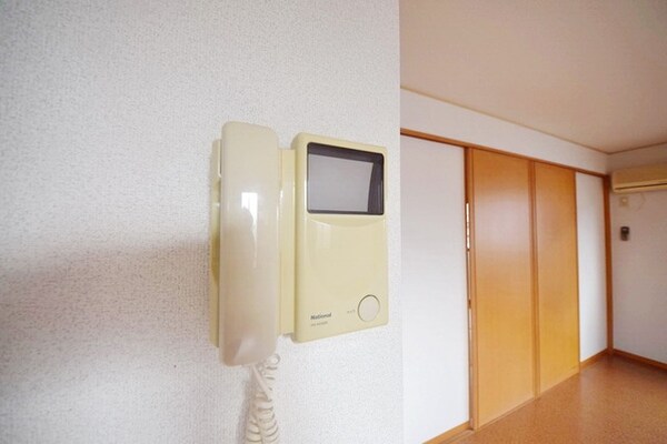 セキュリティ(モニター付きインターホン)