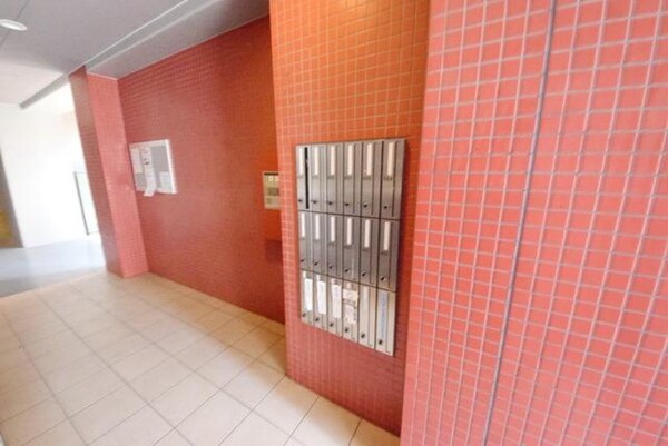 エントランス(エントランス)