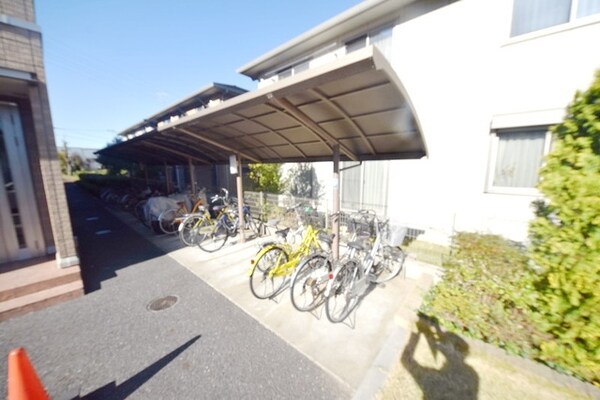 共有部分(駐輪場)