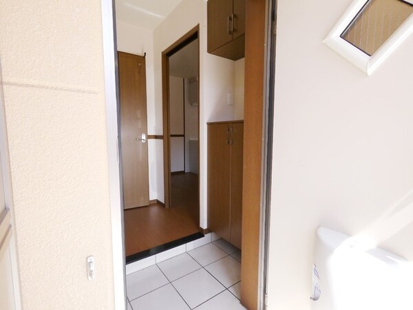 玄関(★下駄箱付きの玄関★)