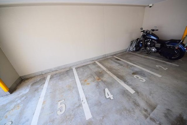 共有部分(★★嬉しいバイク置場★★)