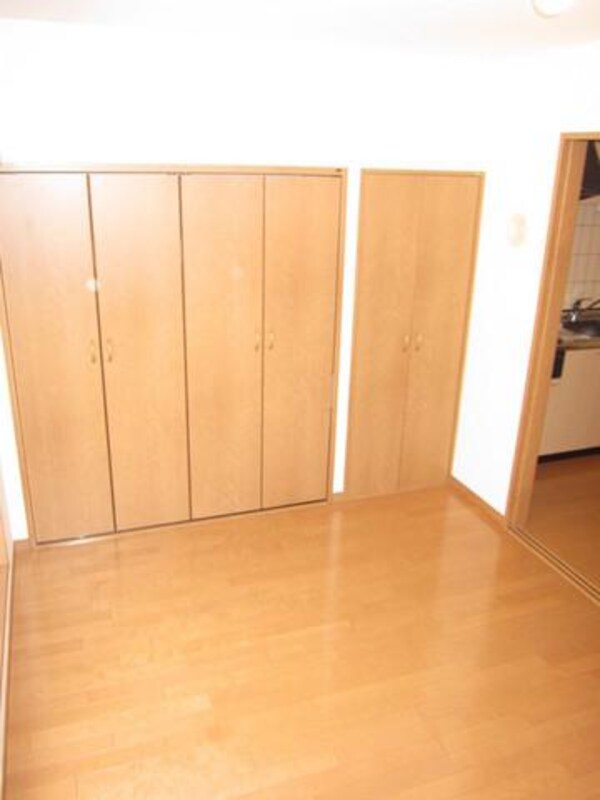 設備(★★南向きで明るいお部屋です♪★★)