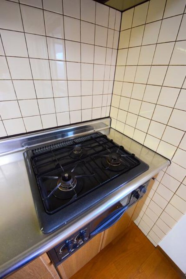 キッチン(★★グリル付き3口ガスキッチン★★)