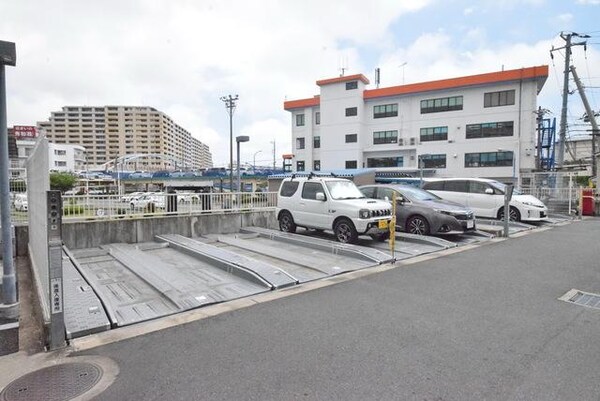 駐車場(★駐車場★)