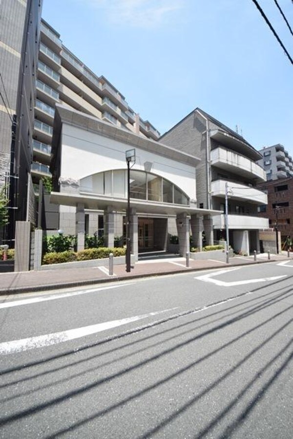 外観(★★閑静な住宅街に立地★★)