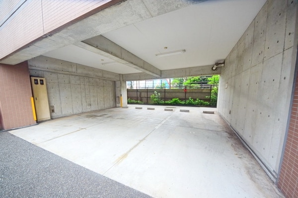 駐車場(★駐車場★)