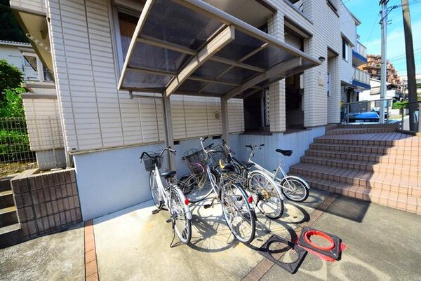 共有部分(★★屋根付駐輪場★★)